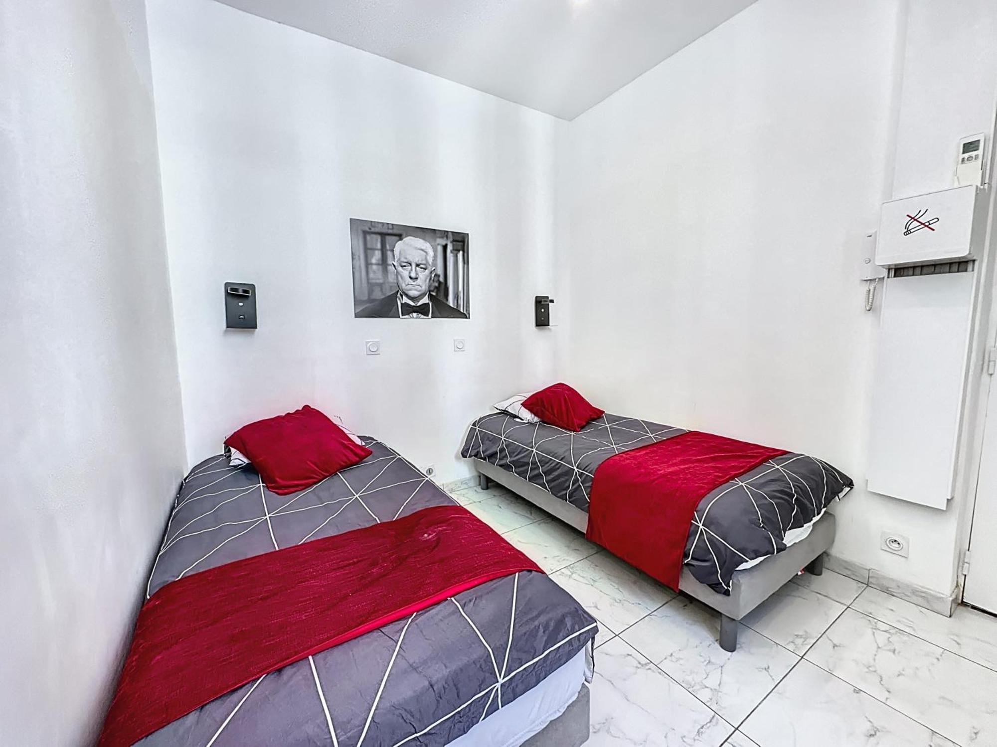 4 sTUDIOS DANS LE MEME IMMEUBLE Cannes Exterior foto
