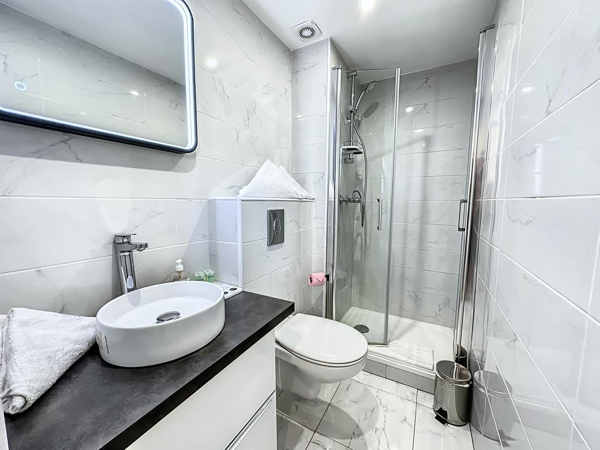 4 sTUDIOS DANS LE MEME IMMEUBLE Cannes Exterior foto